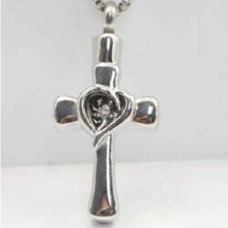 Alternative view of Diamond Heart Cross