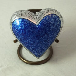Alternative view of Nickle Edge Blue Heart