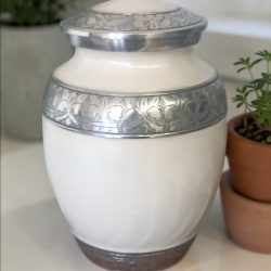 Alternative view of Eternal Grace Small Urn
