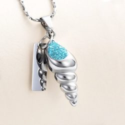 Alternative view of Treasured Shell