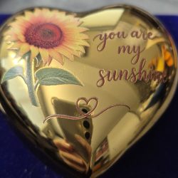 Gold Heart Urn - You are my sunshine - Image 3
