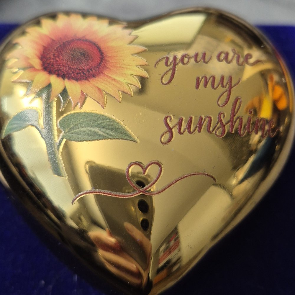 Gold Heart Urn - You are my sunshine - Image 3