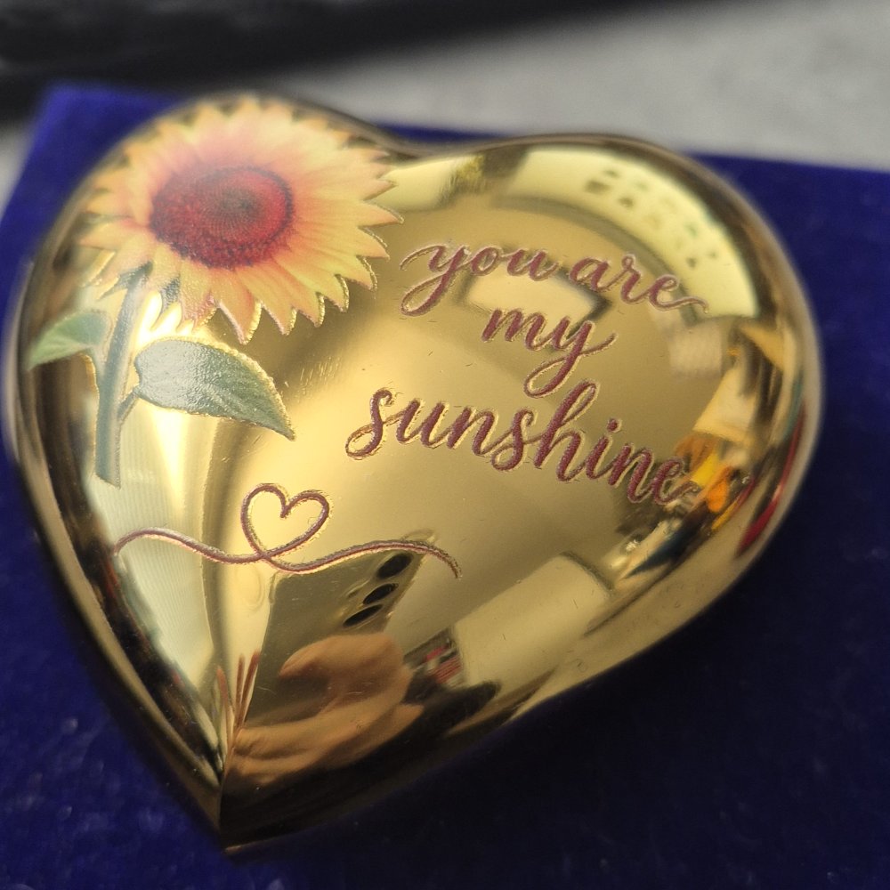 Gold Heart Urn - You are my sunshine - Image 4
